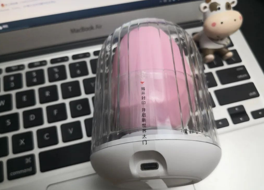 女性不入体情趣玩具逗豆鸟亲测:感受私密处的别样魅力,新人必备